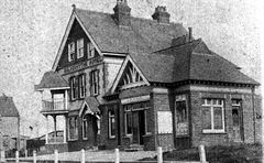 Bulverhythe-Hotel.-corner-of-Bulverhythe-Road-and-Bexhill-Road.-1918.